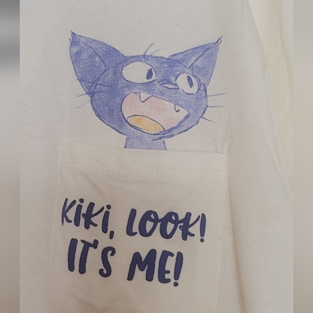 Kiki's delivery service shirt - Picture 2 of 5